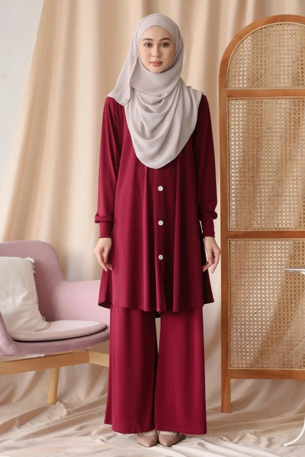 Ratu Balqis - Maroon